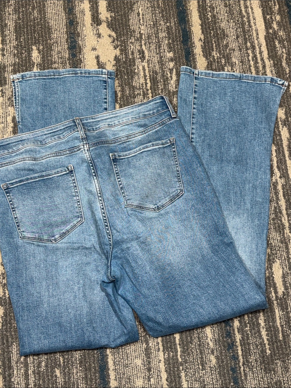 Size 14 Nine West Light Wash Bootcut Jeans. Super Nice